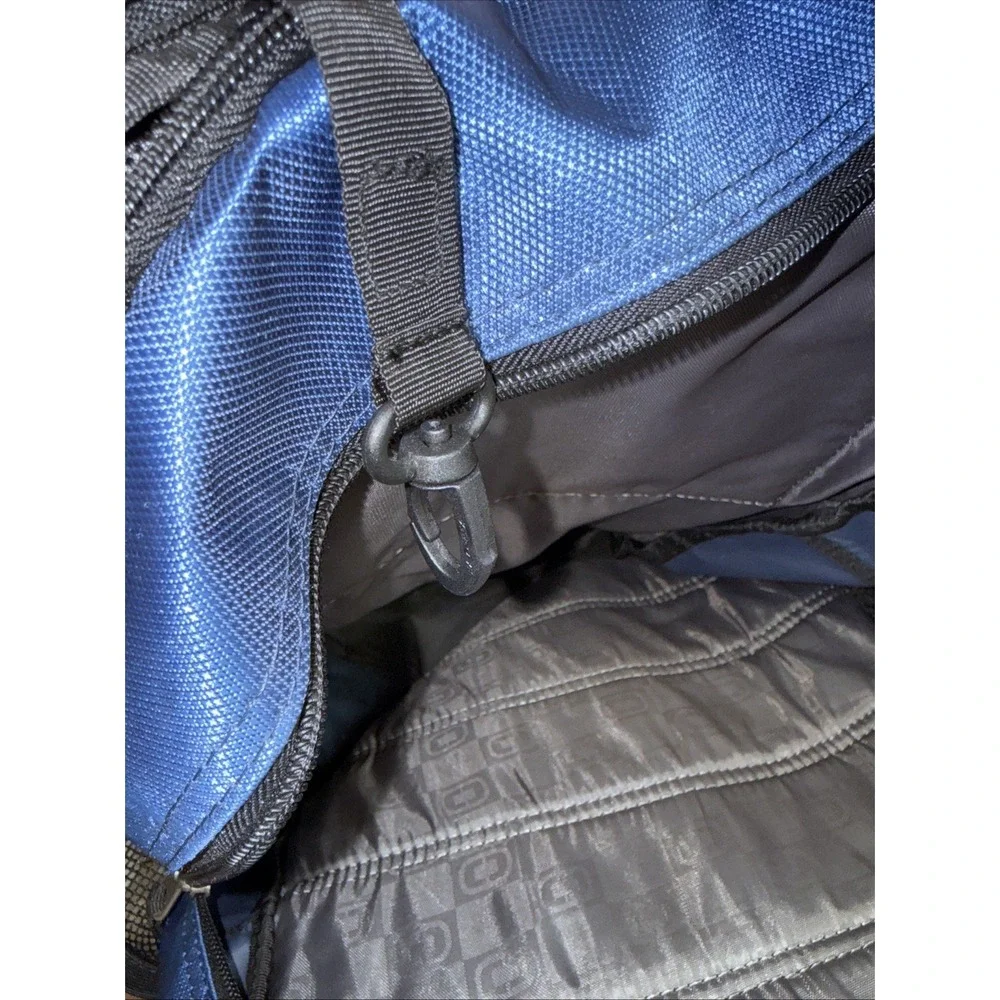 OGIO Carbon Backpack‎ with Audio Pocket Black Blue Padded  5280